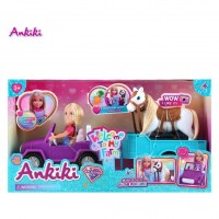 Анкики со автомобил и коњ